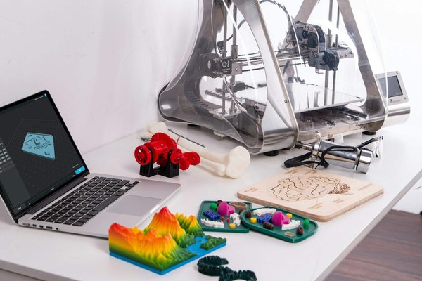 What Are the Challenges and Opportunities of 3D Printing in UK Healthcare?